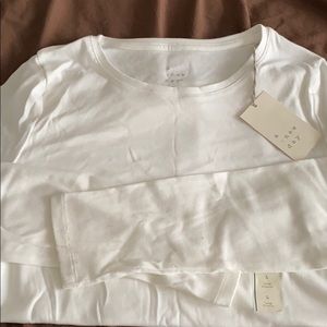 Women’s long sleeve crew neck shirt